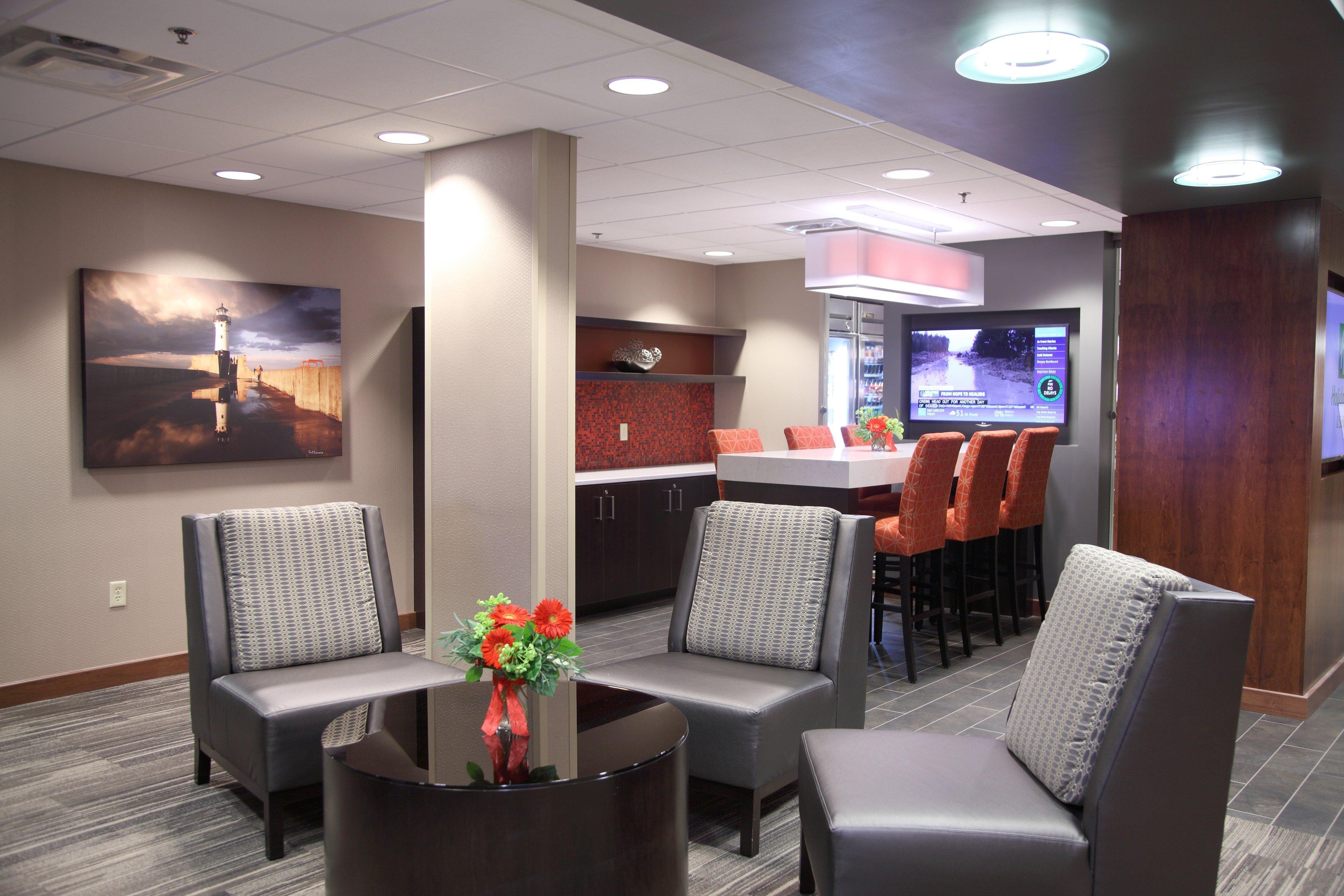 Holiday Inn & Suites Duluth-Downtown By Ihg Exterior photo
