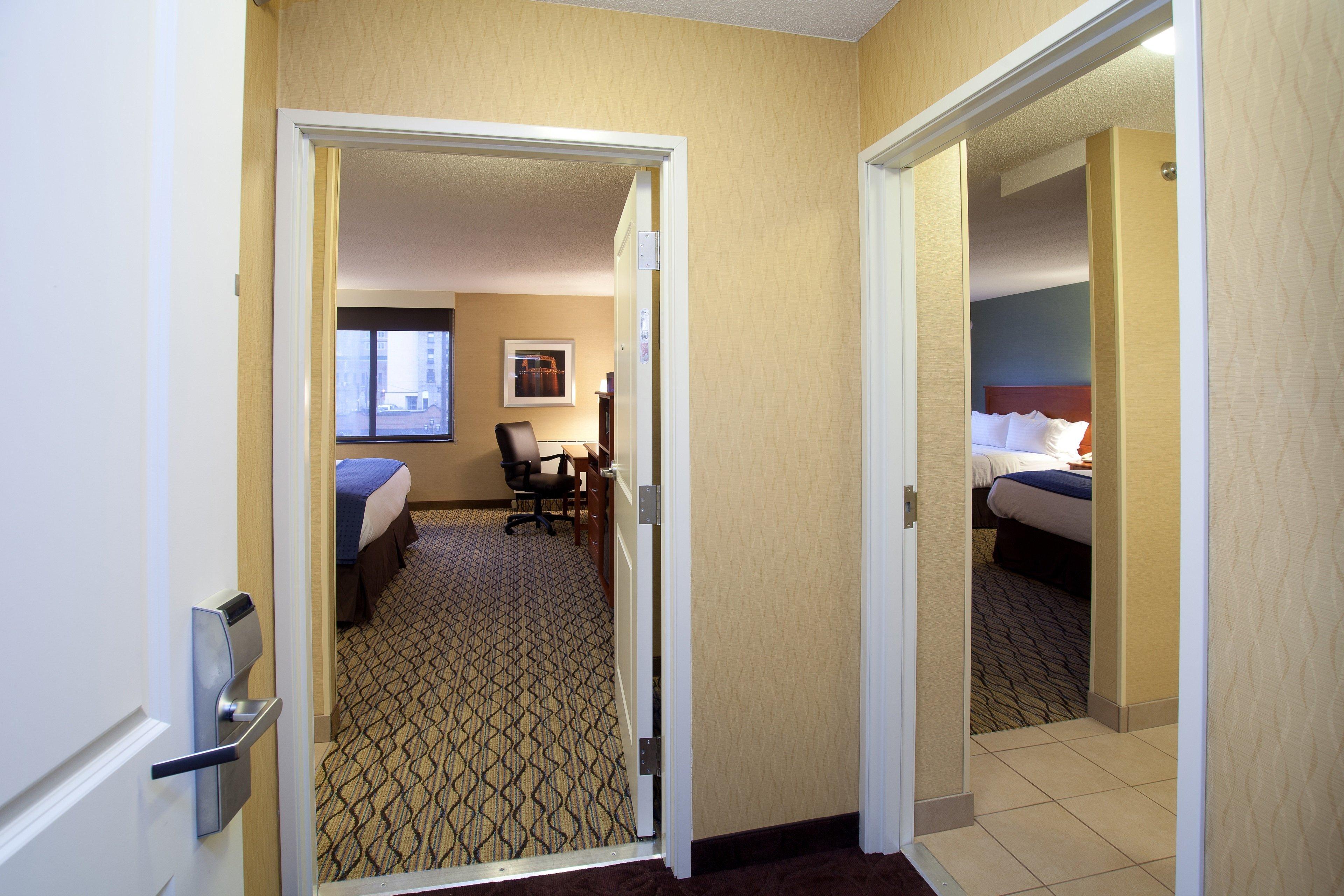 Holiday Inn & Suites Duluth-Downtown By Ihg Exterior photo