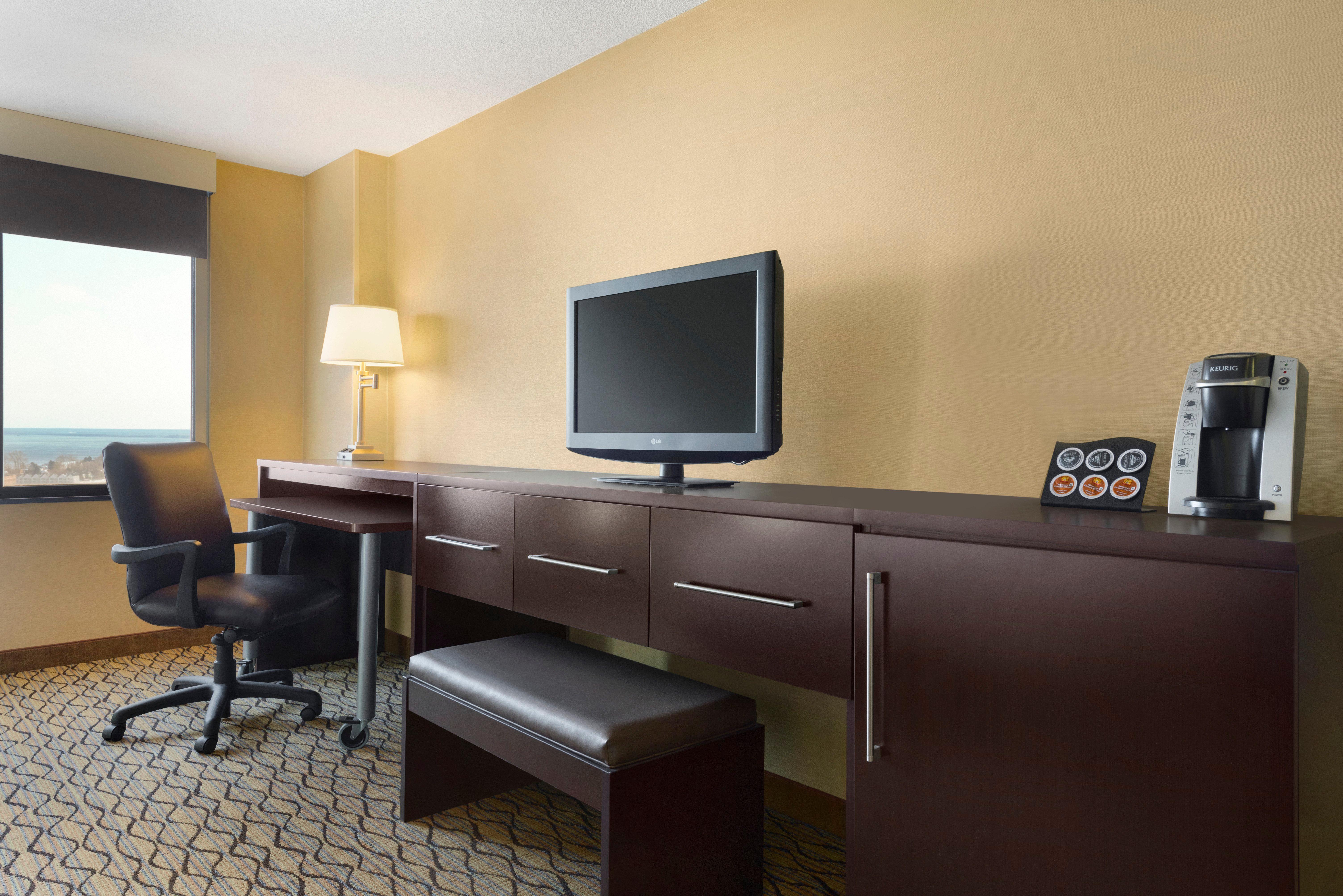 Holiday Inn & Suites Duluth-Downtown By Ihg Exterior photo