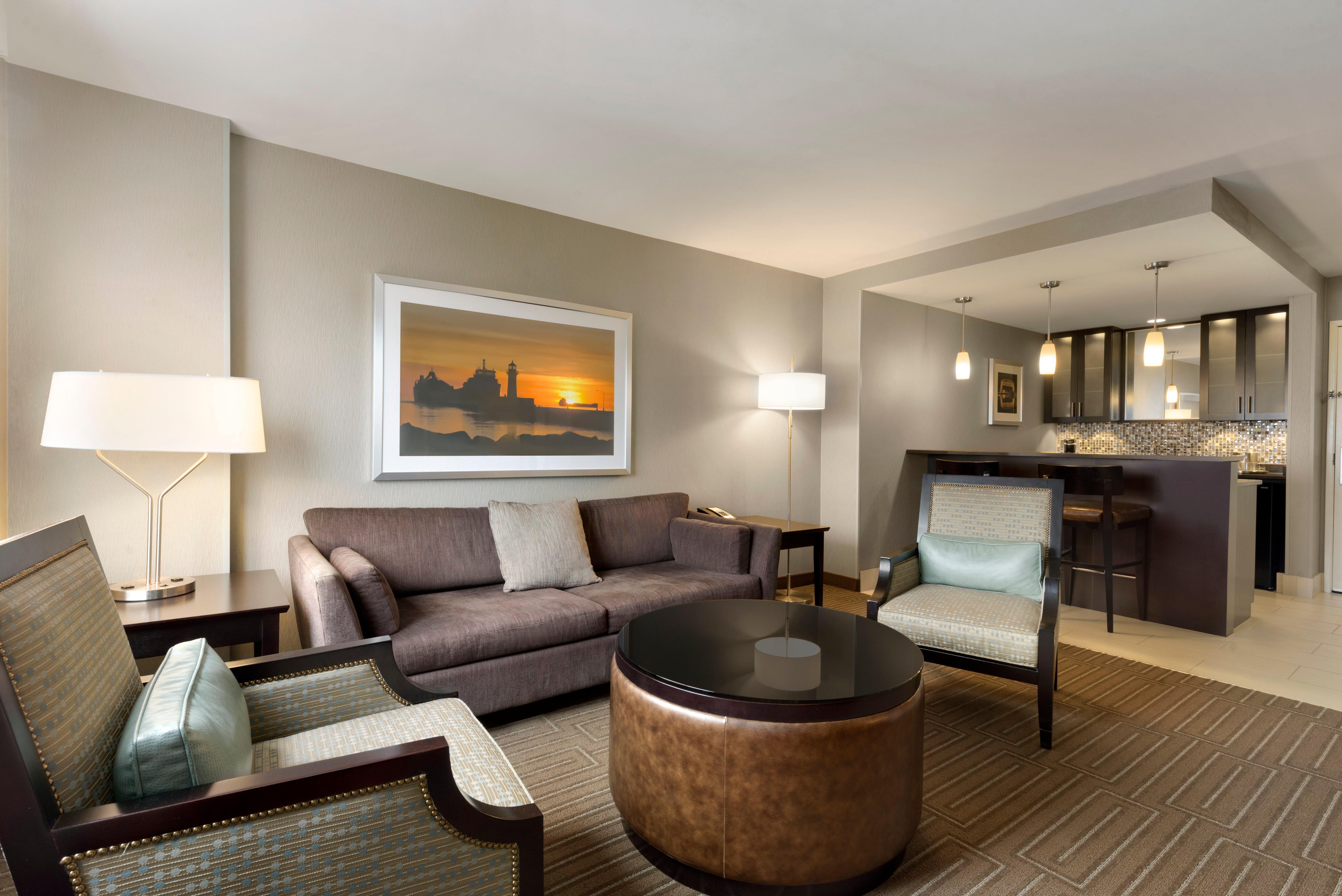 Holiday Inn & Suites Duluth-Downtown By Ihg Exterior photo