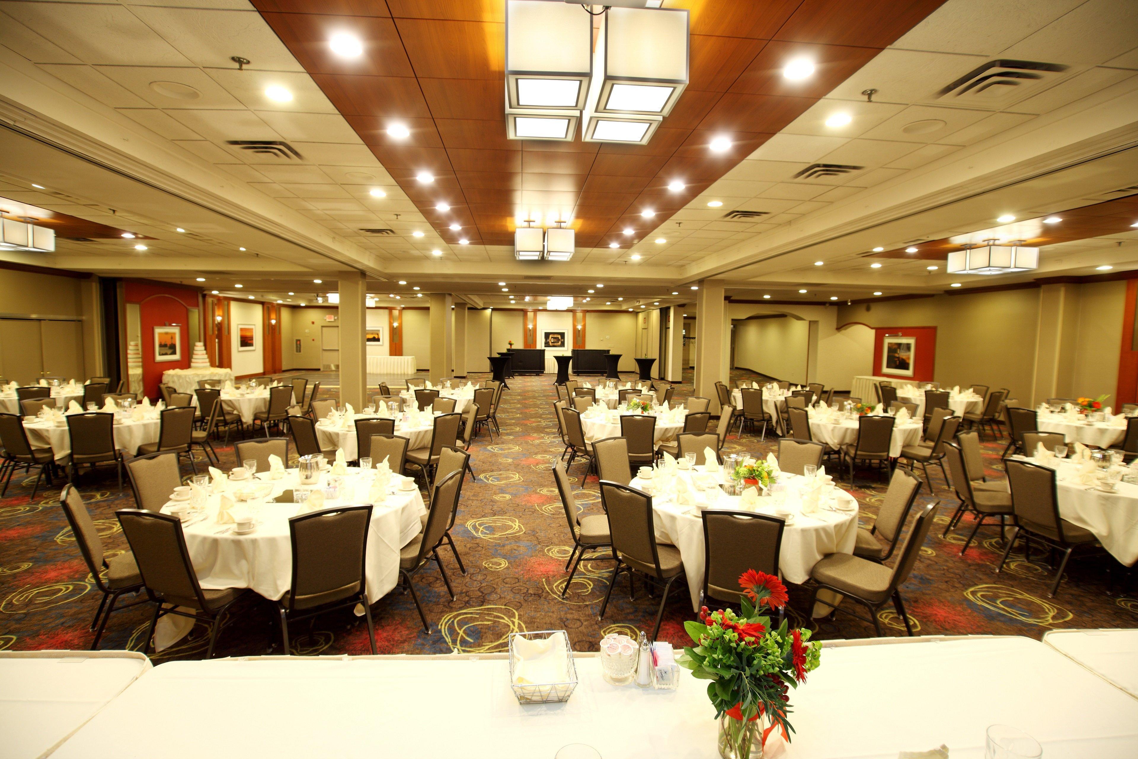 Holiday Inn & Suites Duluth-Downtown By Ihg Exterior photo