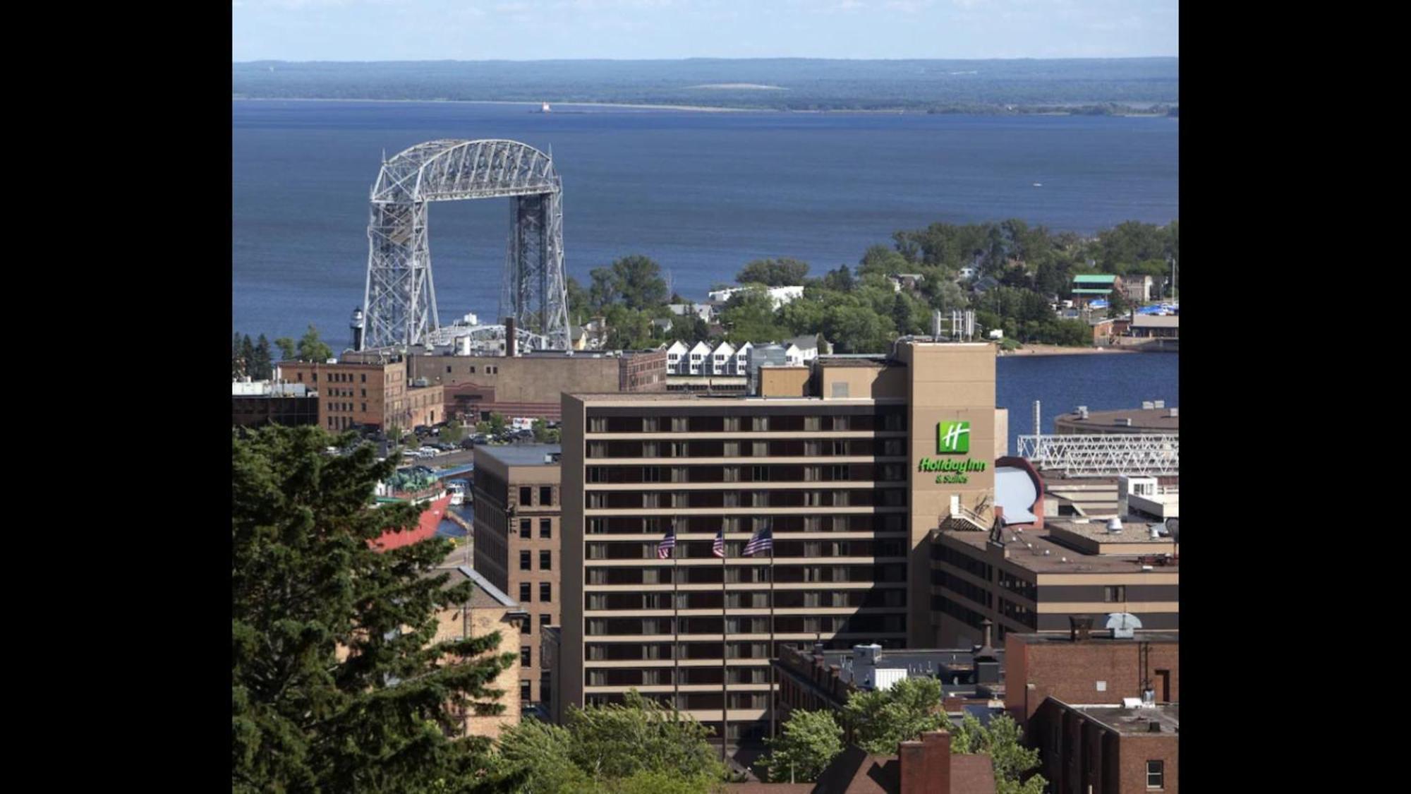 Holiday Inn & Suites Duluth-Downtown By Ihg Exterior photo